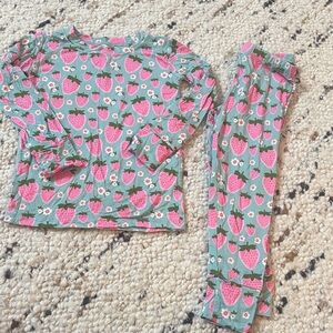 Charming Strawberry Print Kids Pajama Set